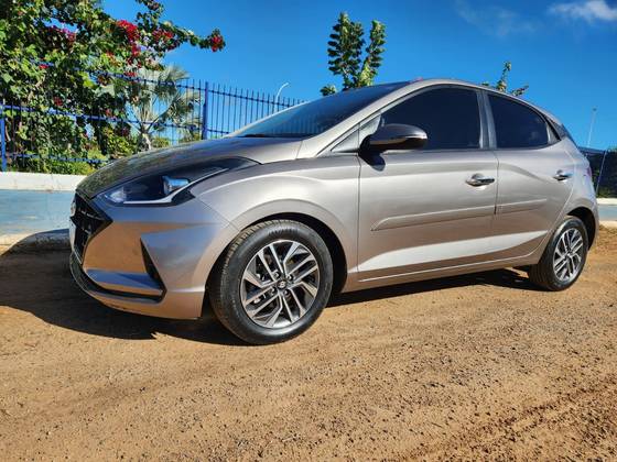 HYUNDAI HB20 1.0 TGDI FLEX DIAMOND AUTOMÁTICO HYUNDAI HB20 1.0 TGDI FLEX DIAMOND AUTOMÁTICO
